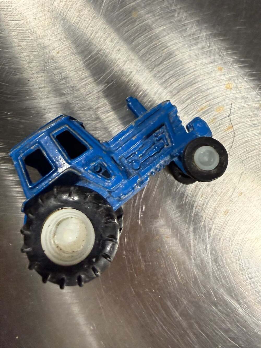 Tootsietoy 12 Piece FARMLAND PLAYSET 1748 NEW Diecast Vintage Horse Tractor Cow